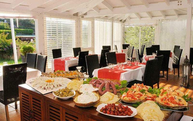 CALA ROSA CLUB HOTEL